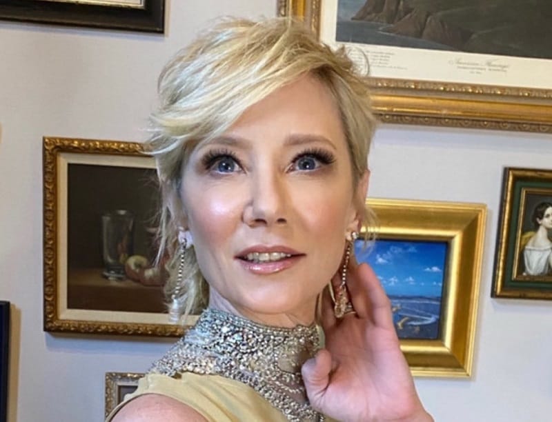 Súlyos agykárosodást szenvedett Anne Heche, agyhalottnak nyilvánították: "Várhatóan nem éli túl"