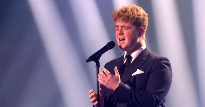 Az egész világot levett a lábáról hangjával ez a 24 éves tanár: „Olyan vagy, mint Susan Boyle unokája