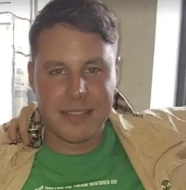 "Forró vízről hidegre váltottam a zuhanyt, és most lebénultam, miután kitörtem a nyakam"