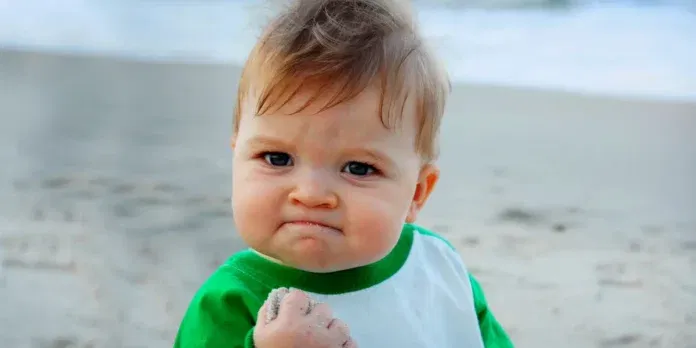 b7391c8382e744645 Success Kid mém