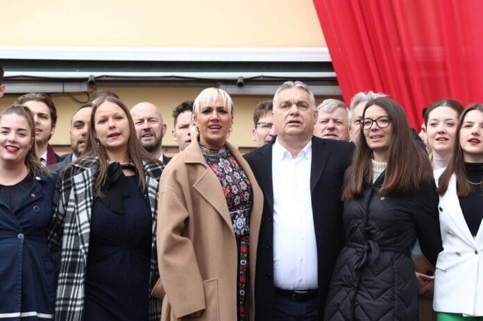 Tóth Gabi és Orbán Viktor